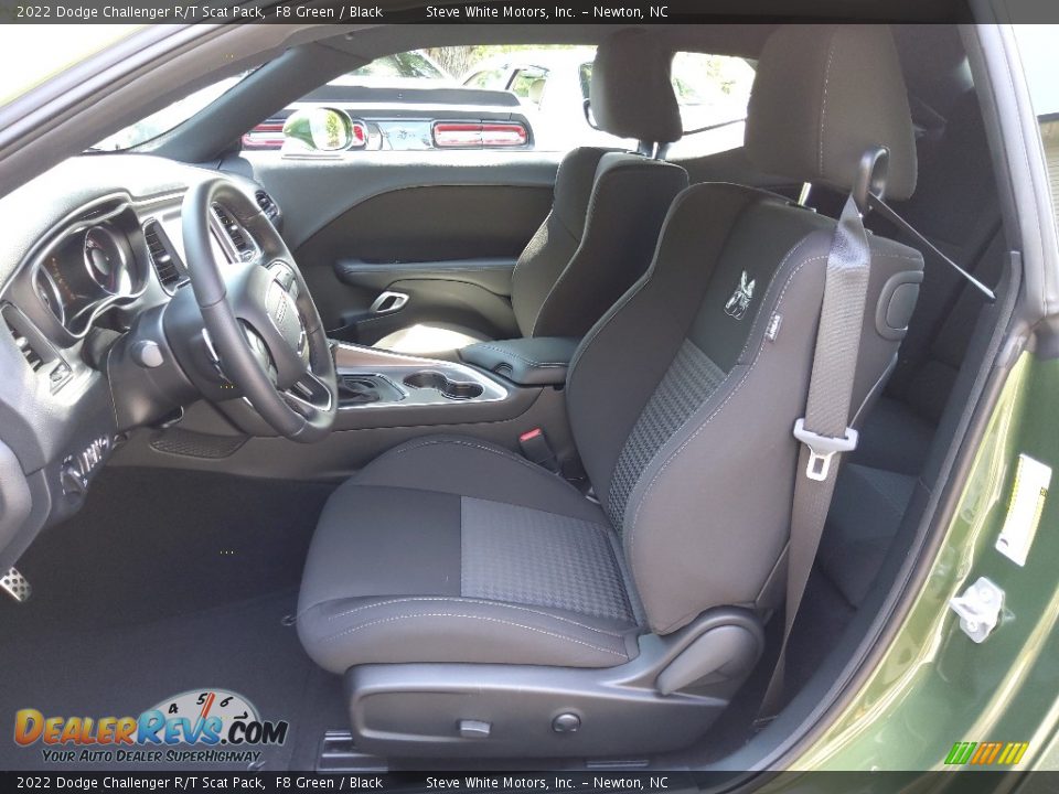 Front Seat of 2022 Dodge Challenger R/T Scat Pack Photo #10