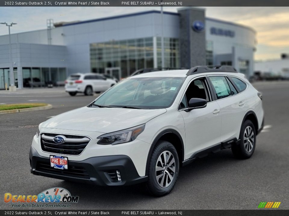 2022 Subaru Outback 2.5i Crystal White Pearl / Slate Black Photo #1