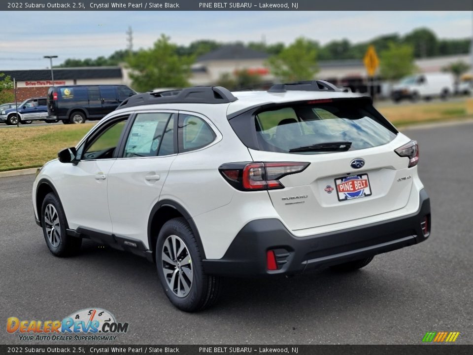 2022 Subaru Outback 2.5i Crystal White Pearl / Slate Black Photo #4