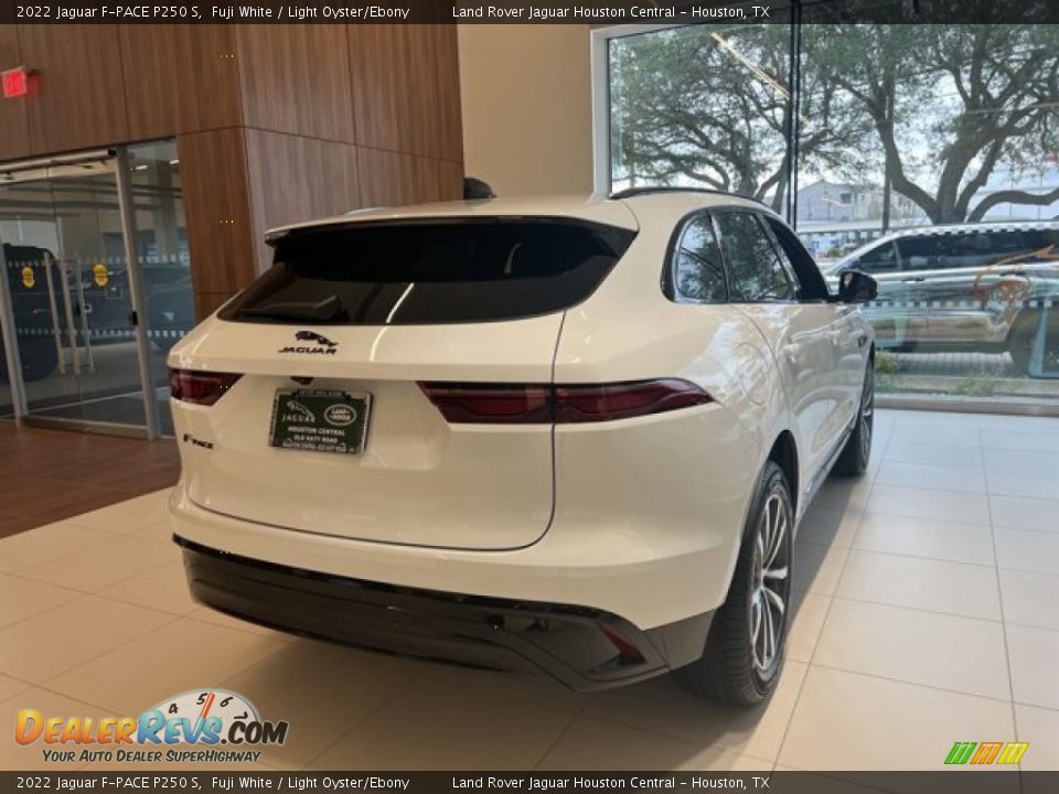 2022 Jaguar F-PACE P250 S Fuji White / Light Oyster/Ebony Photo #6