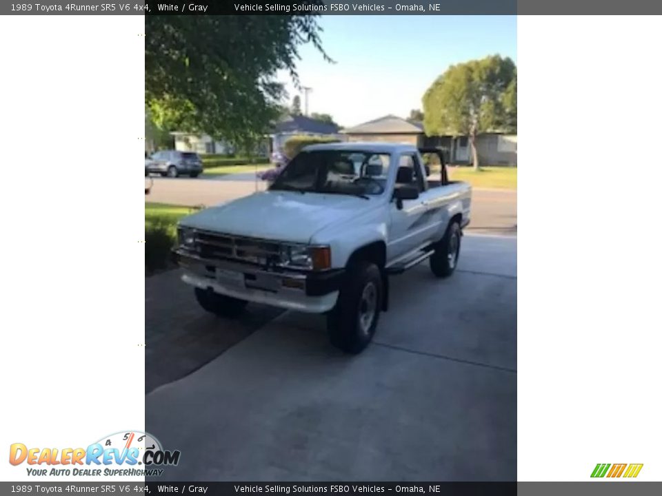 1989 Toyota 4Runner SR5 V6 4x4 White / Gray Photo #3