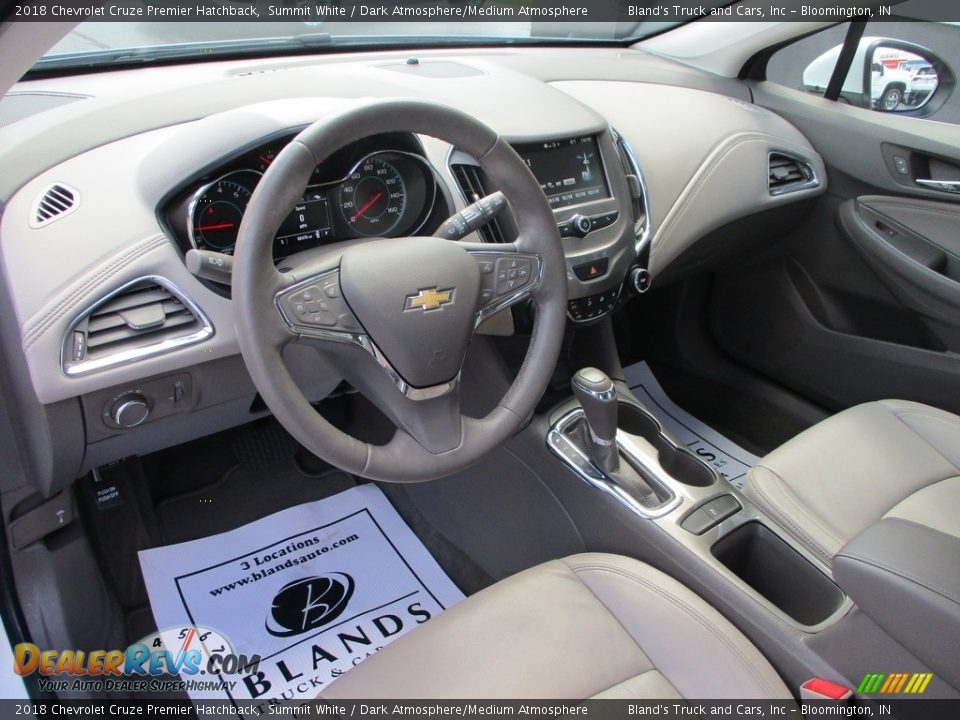 Front Seat of 2018 Chevrolet Cruze Premier Hatchback Photo #6