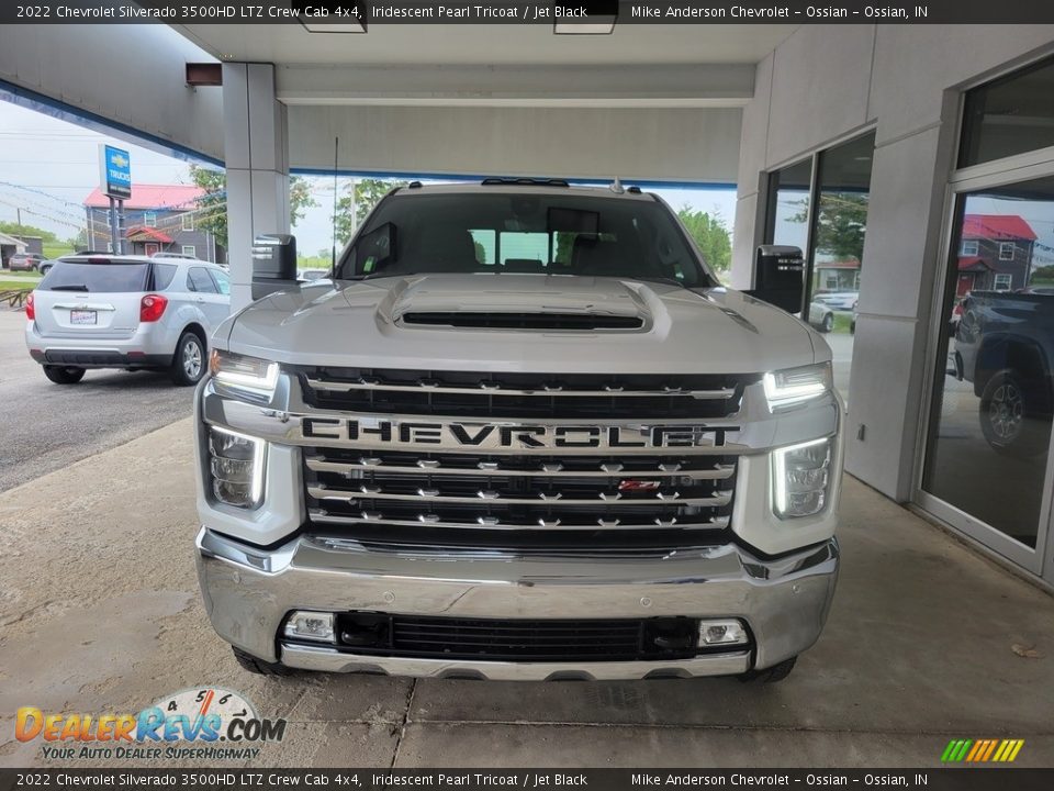 2022 Chevrolet Silverado 3500HD LTZ Crew Cab 4x4 Iridescent Pearl Tricoat / Jet Black Photo #3