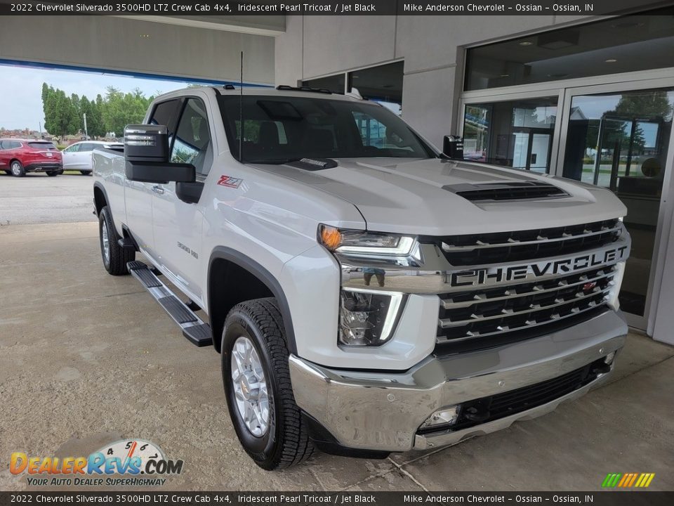 2022 Chevrolet Silverado 3500HD LTZ Crew Cab 4x4 Iridescent Pearl Tricoat / Jet Black Photo #4