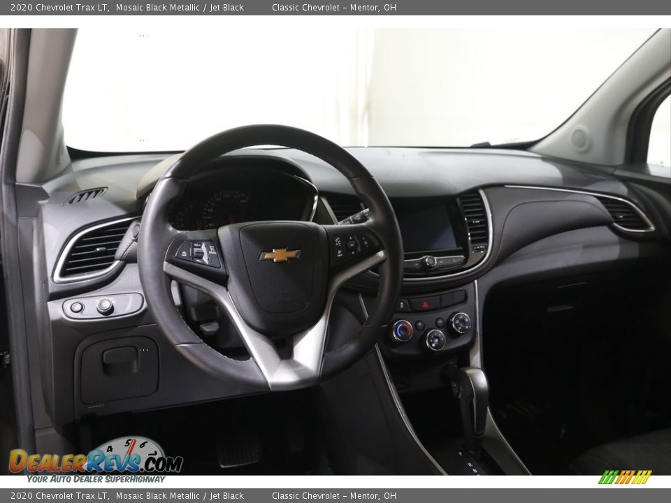 2020 Chevrolet Trax LT Mosaic Black Metallic / Jet Black Photo #6