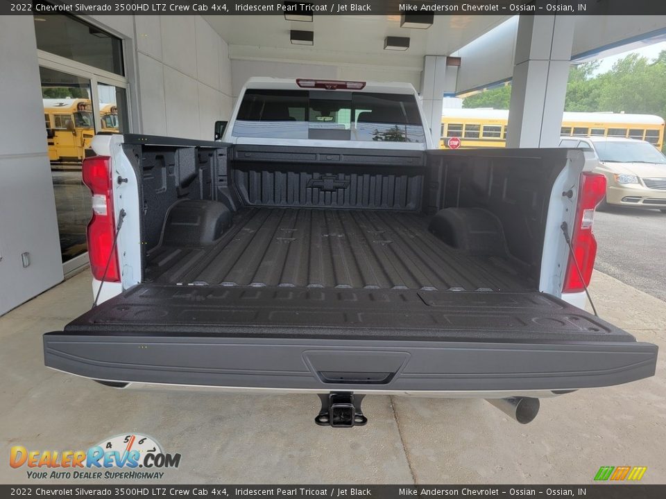 2022 Chevrolet Silverado 3500HD LTZ Crew Cab 4x4 Iridescent Pearl Tricoat / Jet Black Photo #8