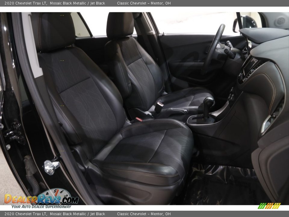 2020 Chevrolet Trax LT Mosaic Black Metallic / Jet Black Photo #14