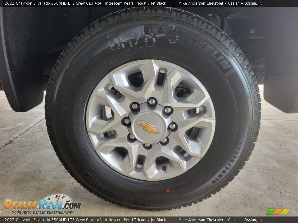 2022 Chevrolet Silverado 3500HD LTZ Crew Cab 4x4 Iridescent Pearl Tricoat / Jet Black Photo #13