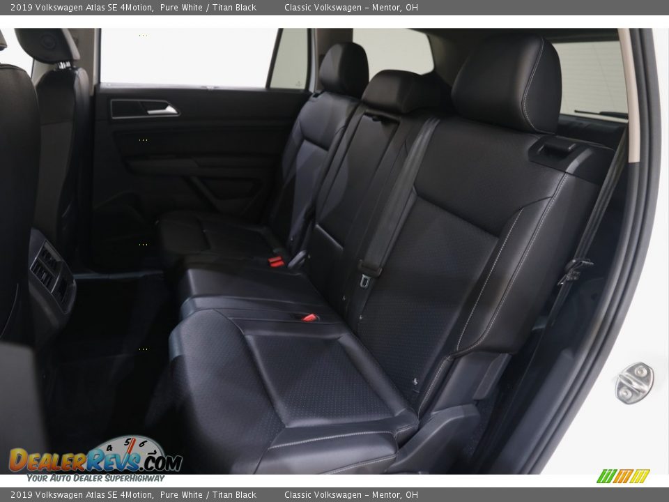 2019 Volkswagen Atlas SE 4Motion Pure White / Titan Black Photo #17