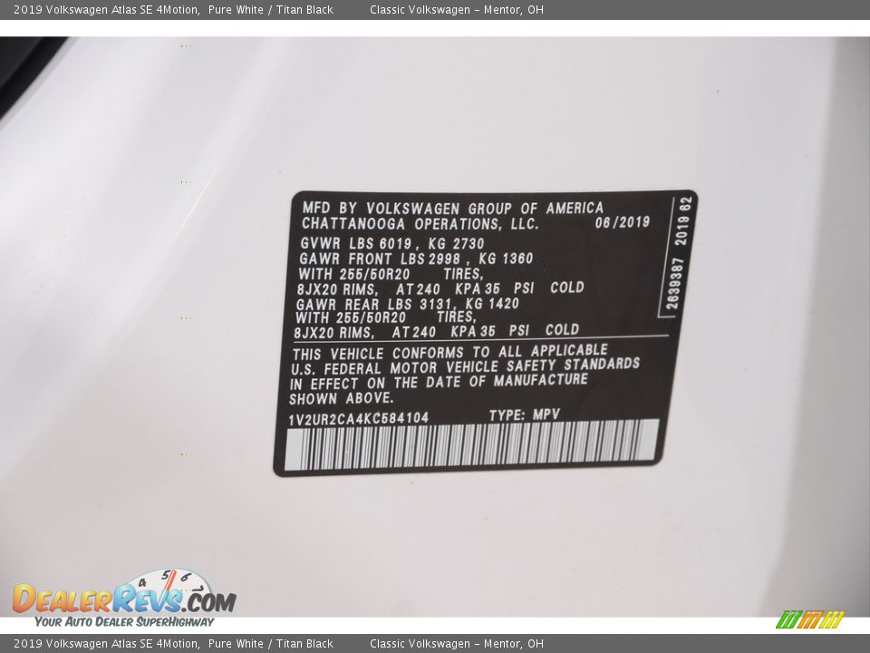 2019 Volkswagen Atlas SE 4Motion Pure White / Titan Black Photo #22