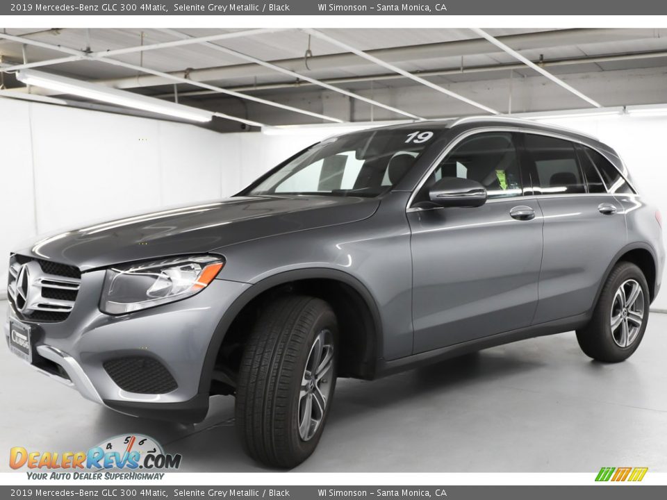 2019 Mercedes-Benz GLC 300 4Matic Selenite Grey Metallic / Black Photo #13