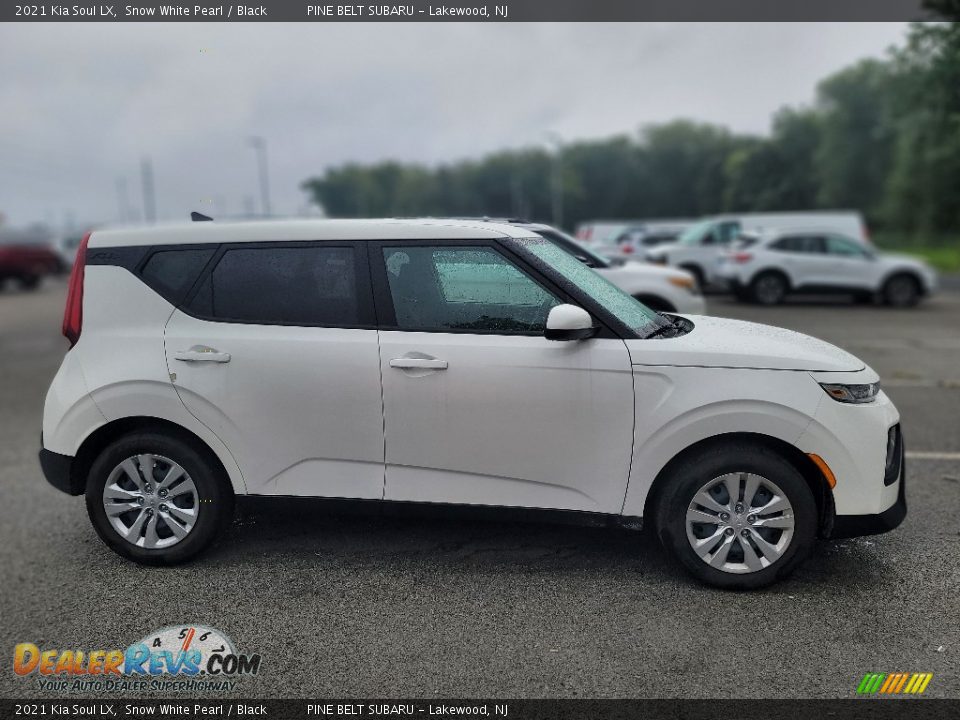 2021 Kia Soul LX Snow White Pearl / Black Photo #3