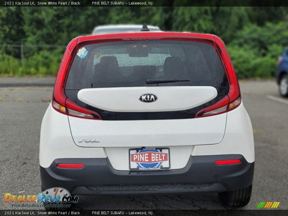 2021 Kia Soul LX Snow White Pearl / Black Photo #7