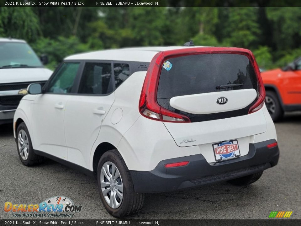 2021 Kia Soul LX Snow White Pearl / Black Photo #8