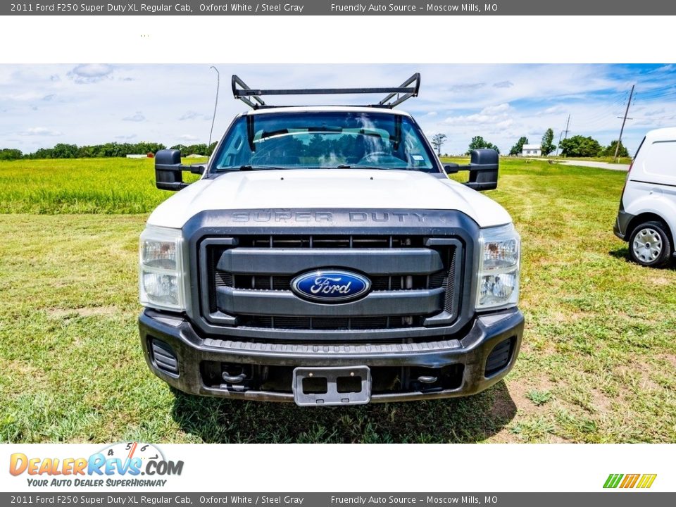 2011 Ford F250 Super Duty XL Regular Cab Oxford White / Steel Gray Photo #9