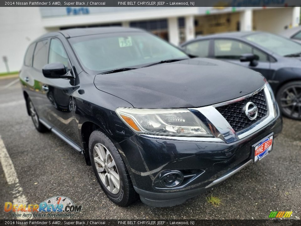 2014 Nissan Pathfinder S AWD Super Black / Charcoal Photo #2