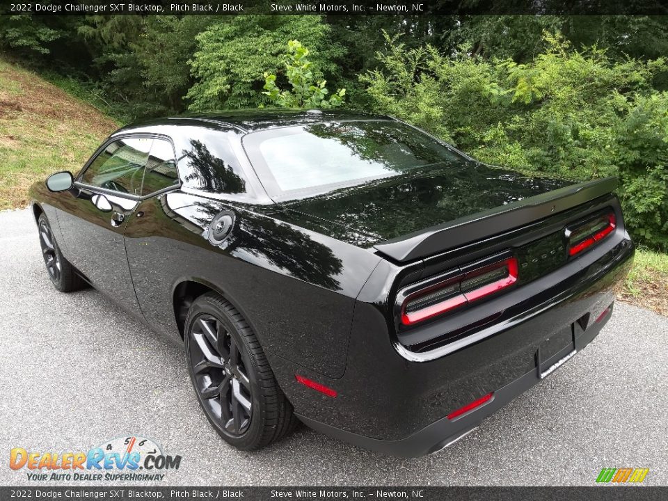 2022 Dodge Challenger SXT Blacktop Pitch Black / Black Photo #8
