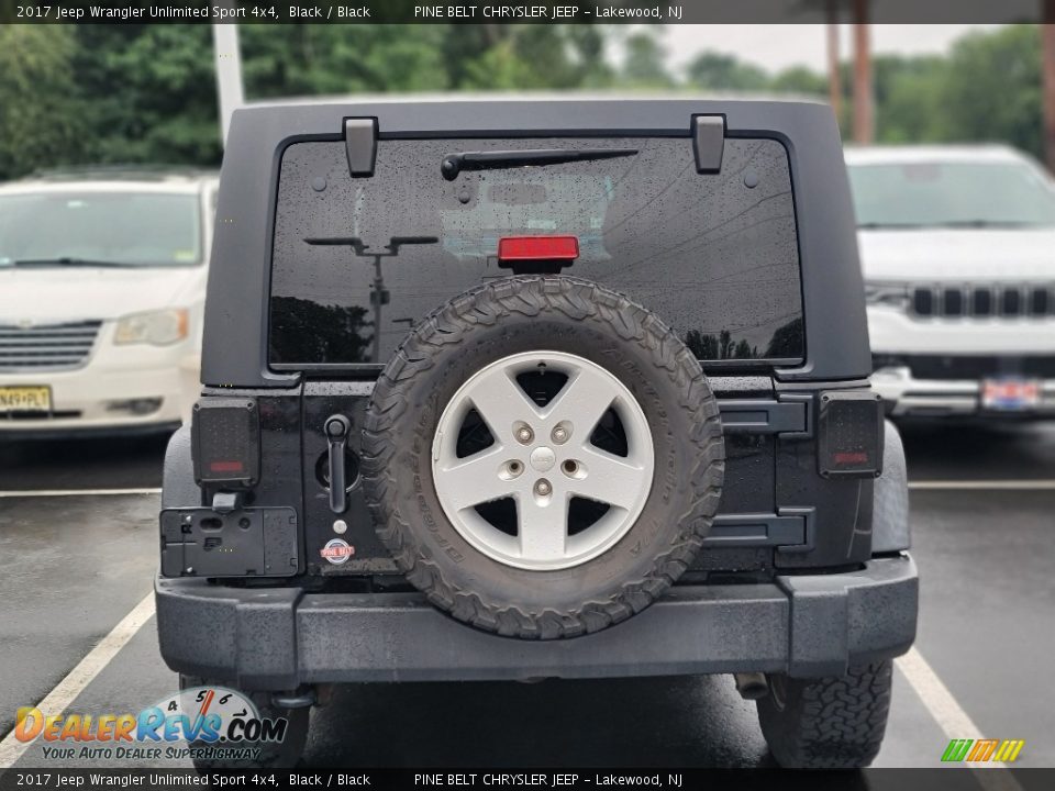 2017 Jeep Wrangler Unlimited Sport 4x4 Black / Black Photo #8