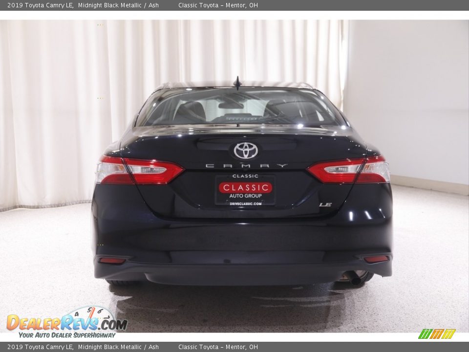 2019 Toyota Camry LE Midnight Black Metallic / Ash Photo #16
