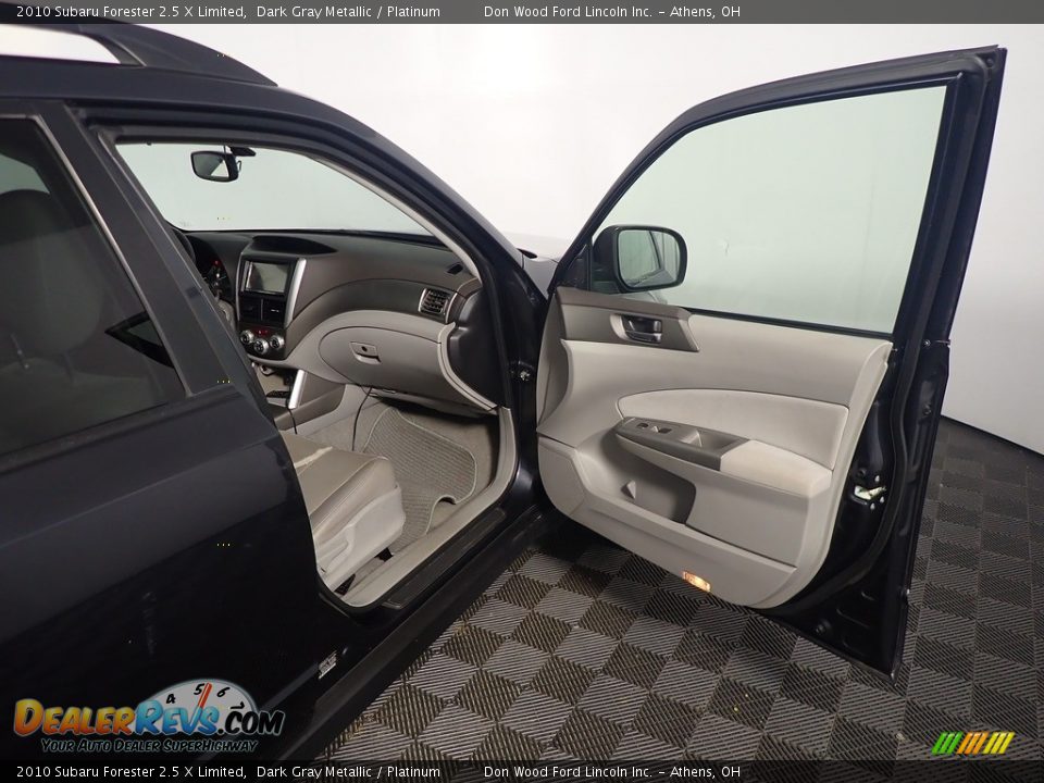 2010 Subaru Forester 2.5 X Limited Dark Gray Metallic / Platinum Photo #29