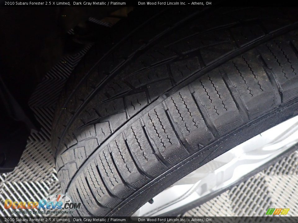 2010 Subaru Forester 2.5 X Limited Dark Gray Metallic / Platinum Photo #33