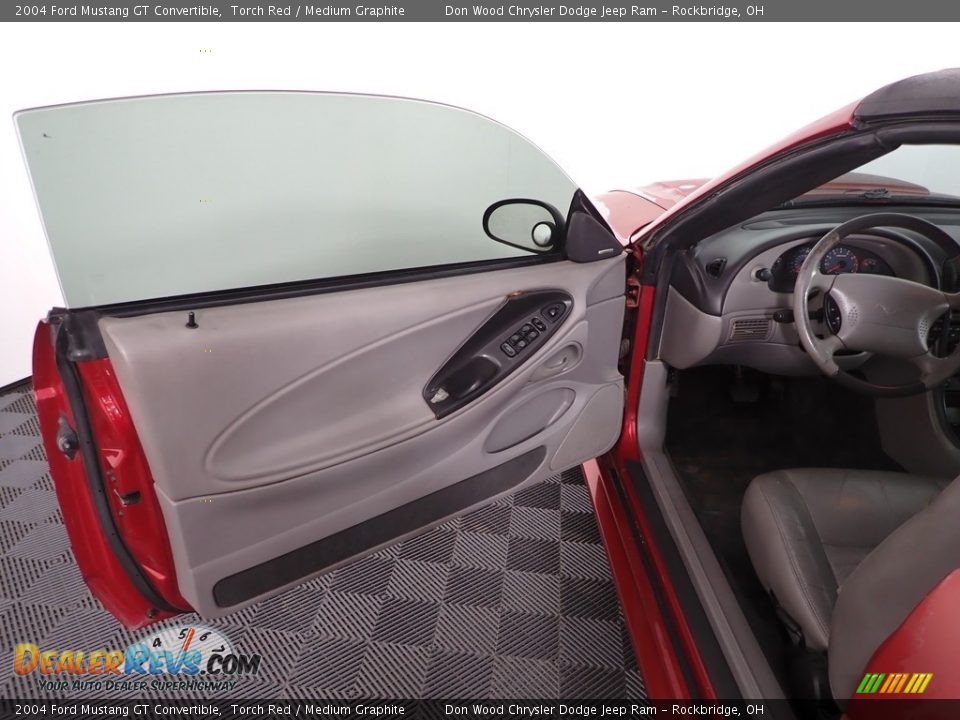 2004 Ford Mustang GT Convertible Torch Red / Medium Graphite Photo #9