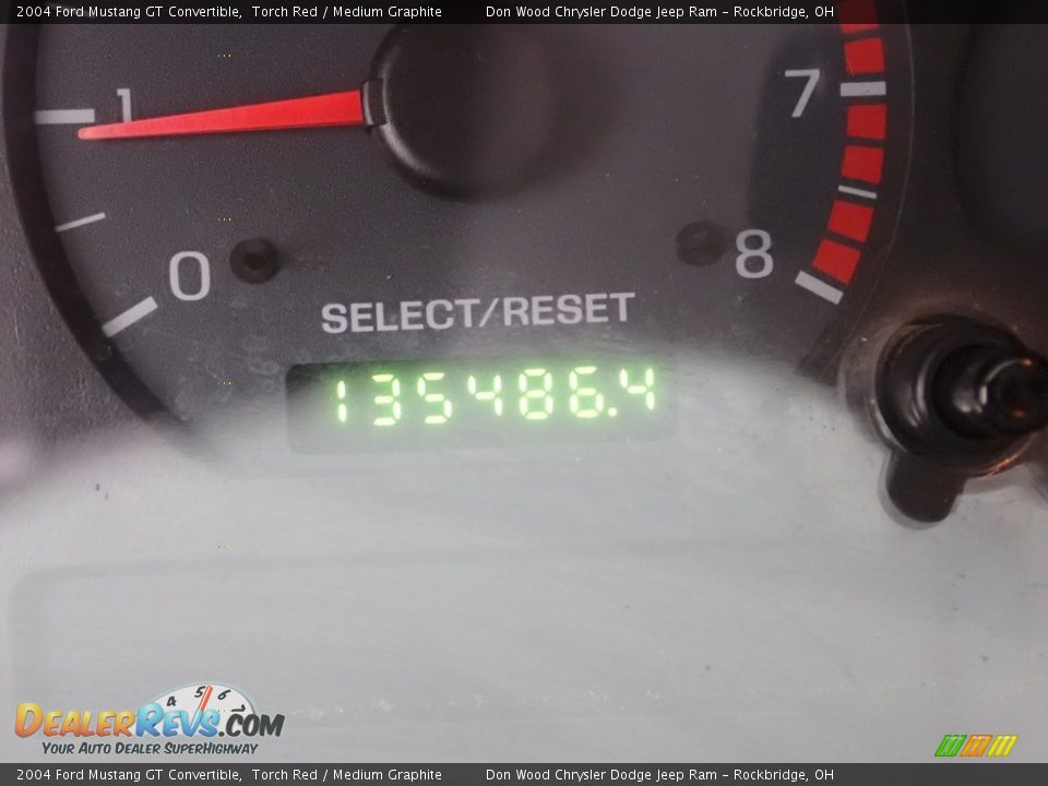 2004 Ford Mustang GT Convertible Torch Red / Medium Graphite Photo #25