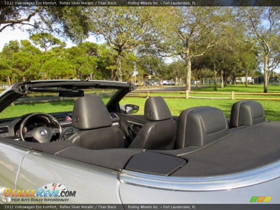 2012 Volkswagen Eos Komfort Reflex Silver Metallic / Titan Black Photo #19