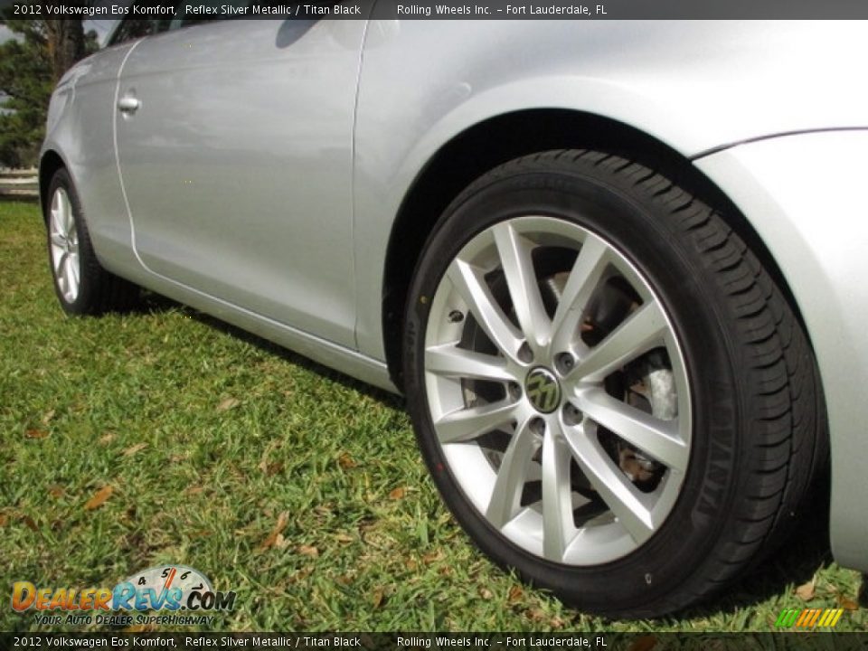 2012 Volkswagen Eos Komfort Reflex Silver Metallic / Titan Black Photo #29