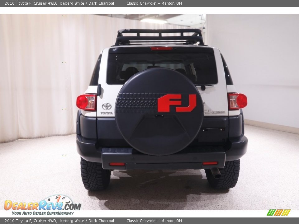 2010 Toyota FJ Cruiser 4WD Iceberg White / Dark Charcoal Photo #21