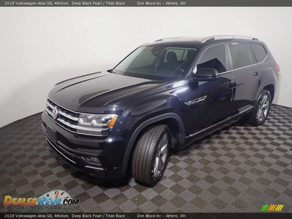 2018 Volkswagen Atlas SEL 4Motion Deep Black Pearl / Titan Black Photo #10