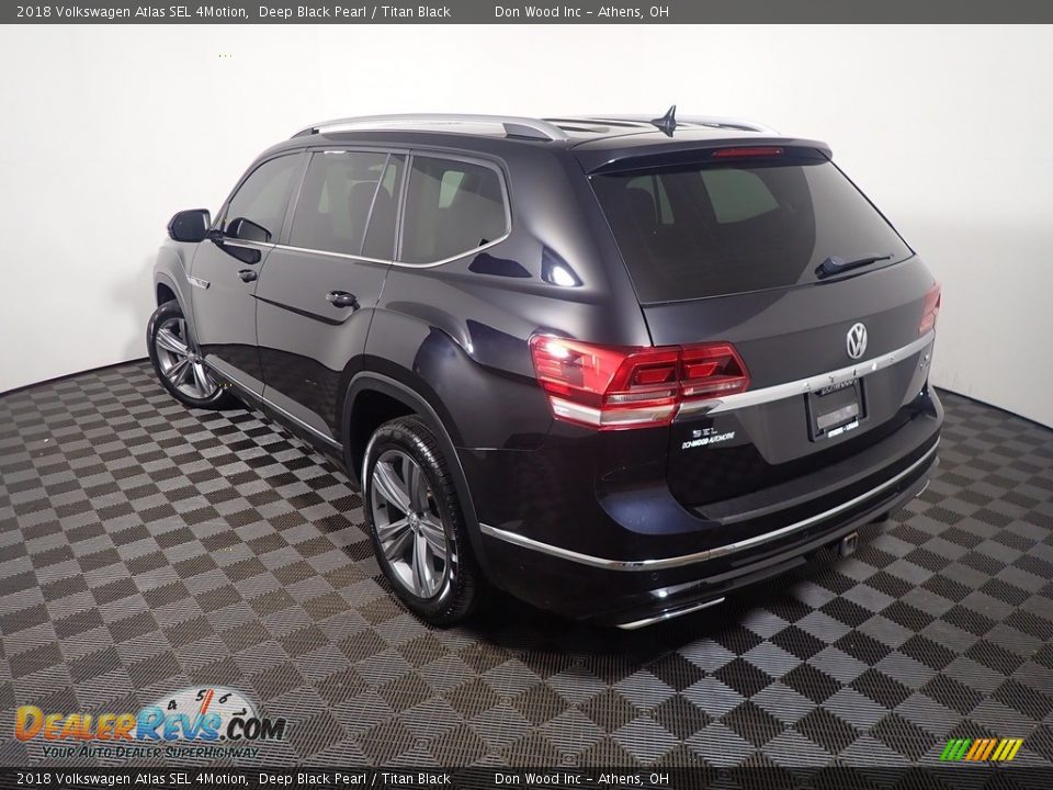 2018 Volkswagen Atlas SEL 4Motion Deep Black Pearl / Titan Black Photo #13