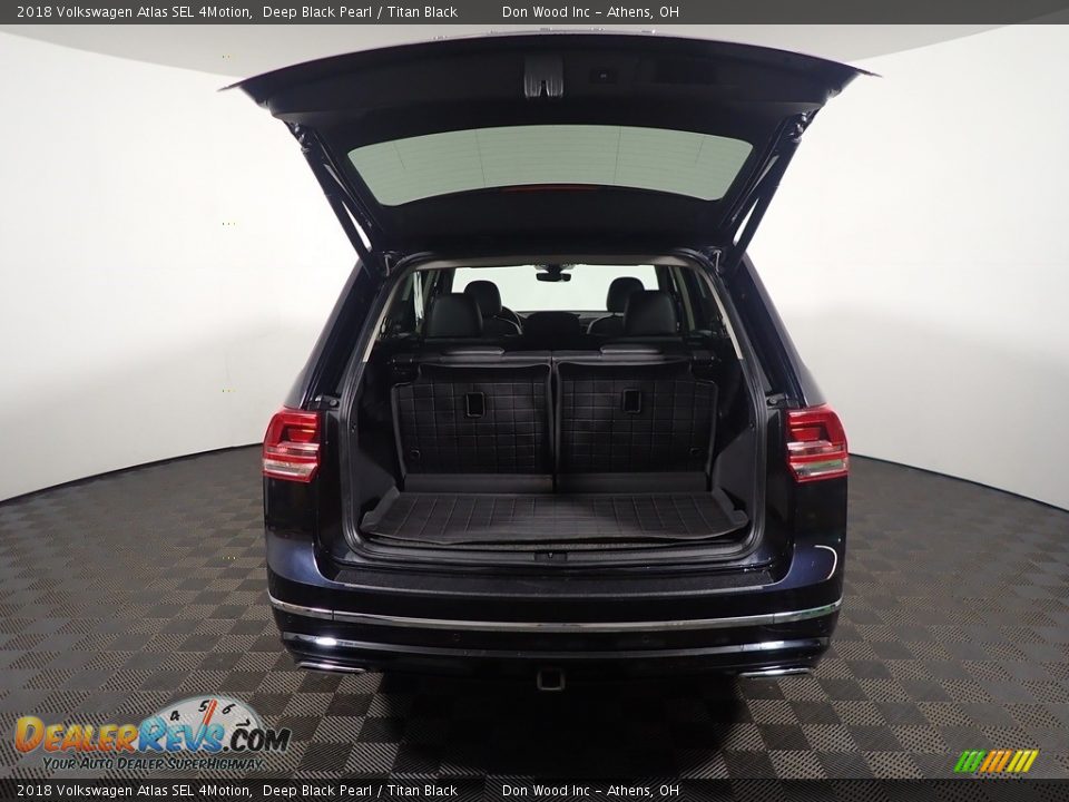 2018 Volkswagen Atlas SEL 4Motion Trunk Photo #15