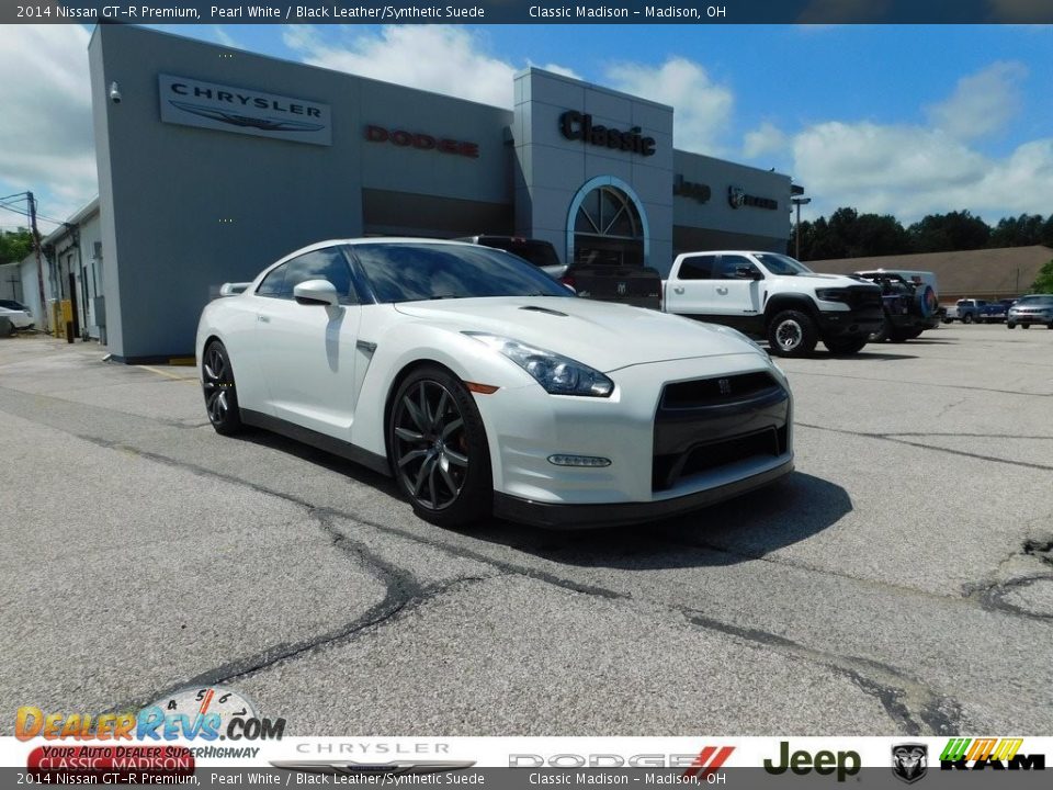 2014 Nissan GT-R Premium Pearl White / Black Leather/Synthetic Suede Photo #1