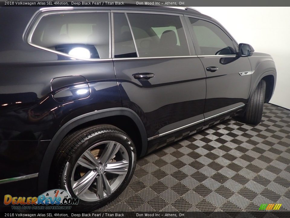 2018 Volkswagen Atlas SEL 4Motion Deep Black Pearl / Titan Black Photo #21