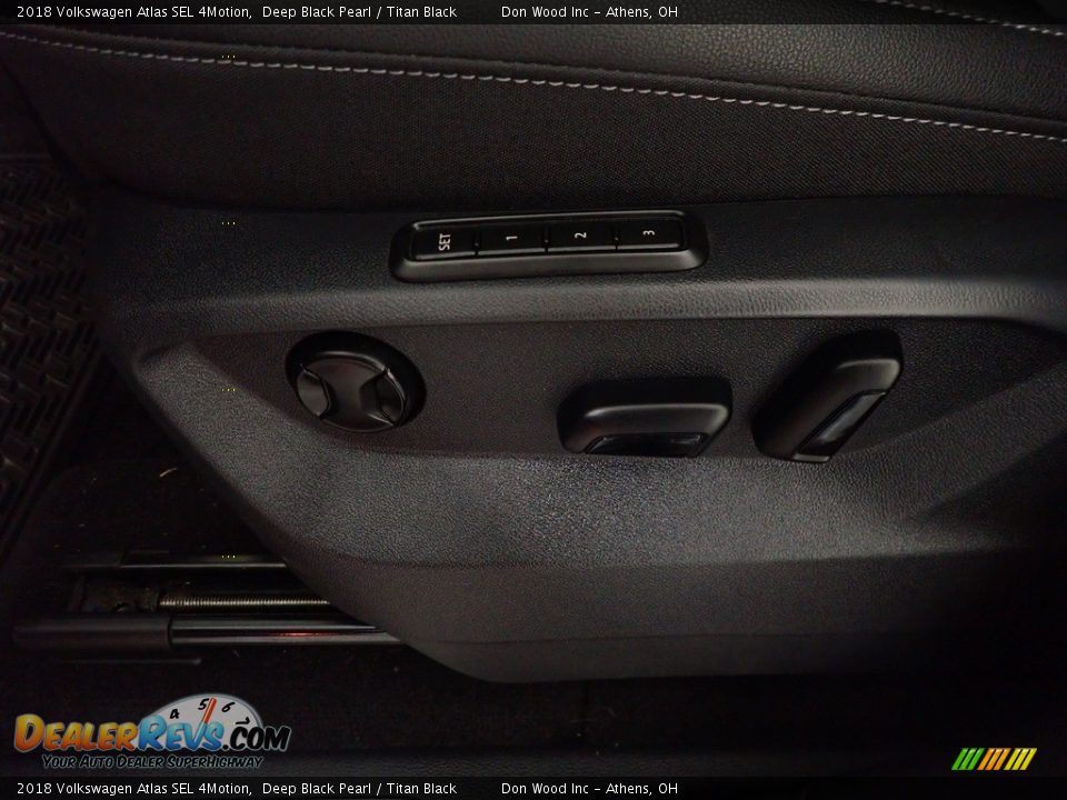 2018 Volkswagen Atlas SEL 4Motion Deep Black Pearl / Titan Black Photo #25