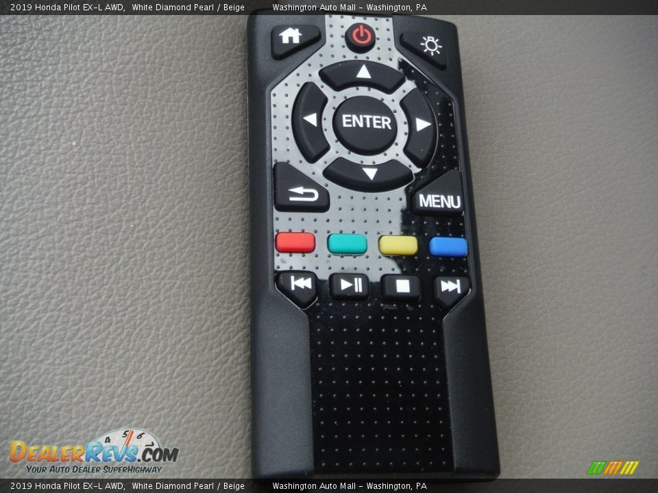 2019 Honda Pilot EX-L AWD White Diamond Pearl / Beige Photo #13