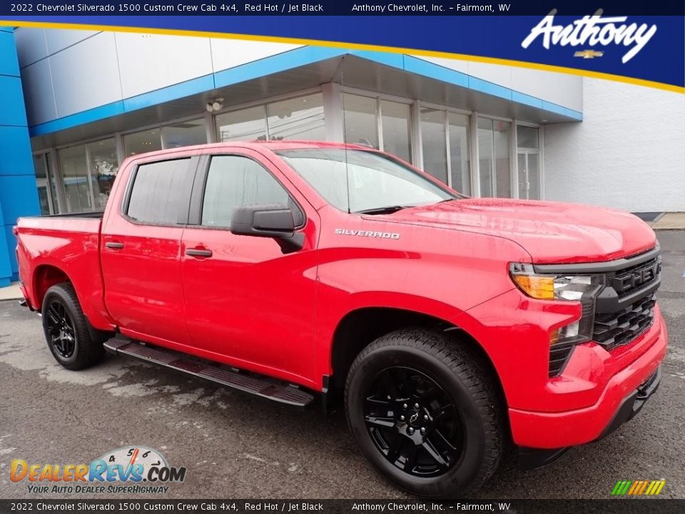 2022 Chevrolet Silverado 1500 Custom Crew Cab 4x4 Red Hot / Jet Black Photo #1