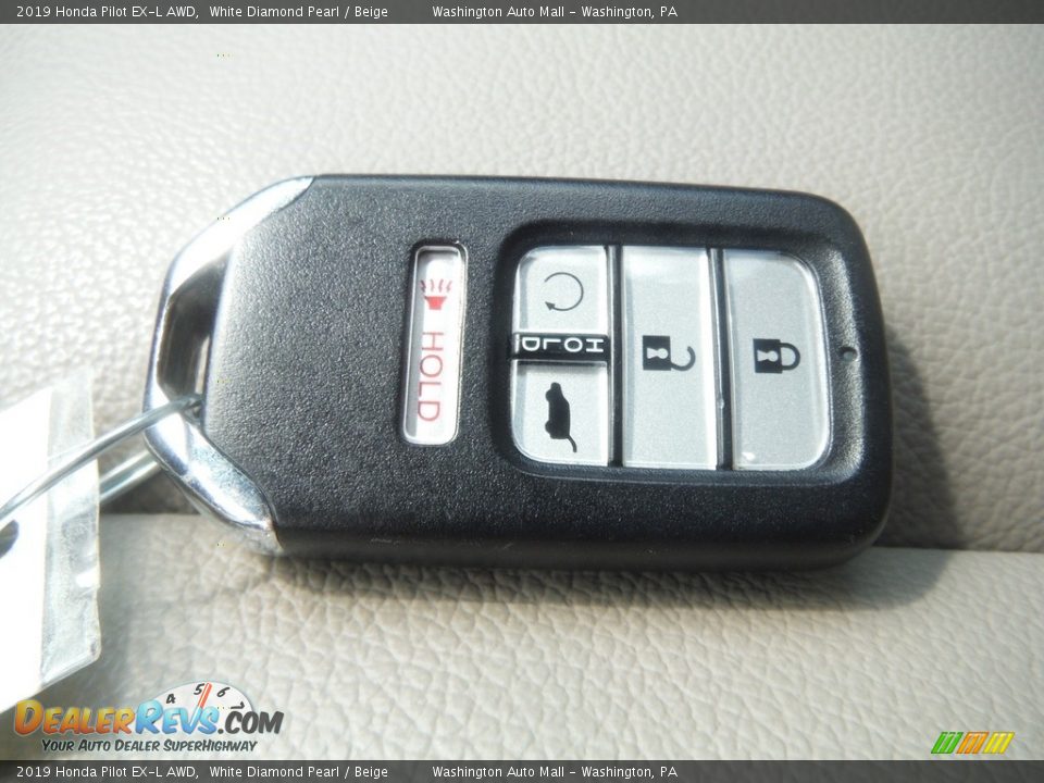2019 Honda Pilot EX-L AWD White Diamond Pearl / Beige Photo #32