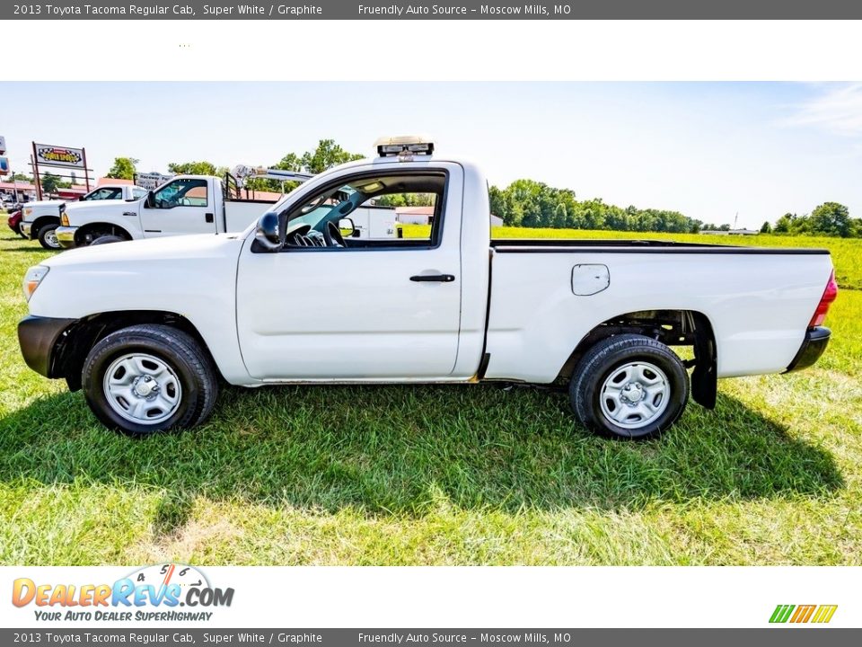 2013 Toyota Tacoma Regular Cab Super White / Graphite Photo #7