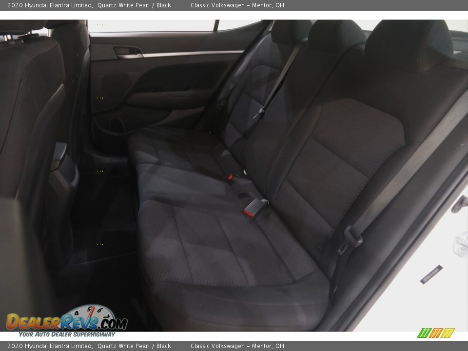 2020 Hyundai Elantra Limited Quartz White Pearl / Black Photo #16