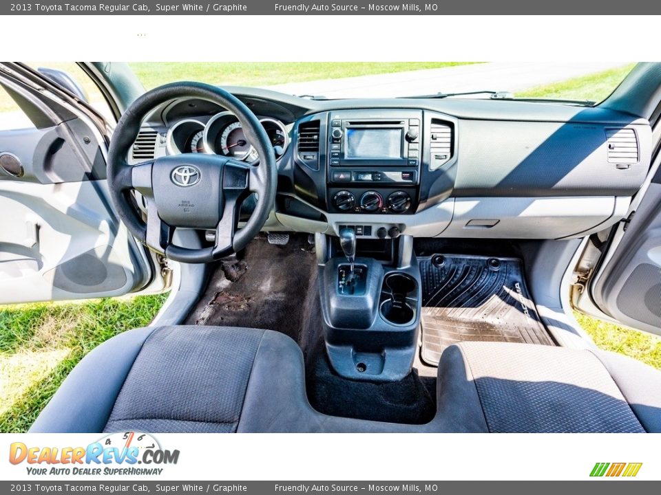 2013 Toyota Tacoma Regular Cab Super White / Graphite Photo #25