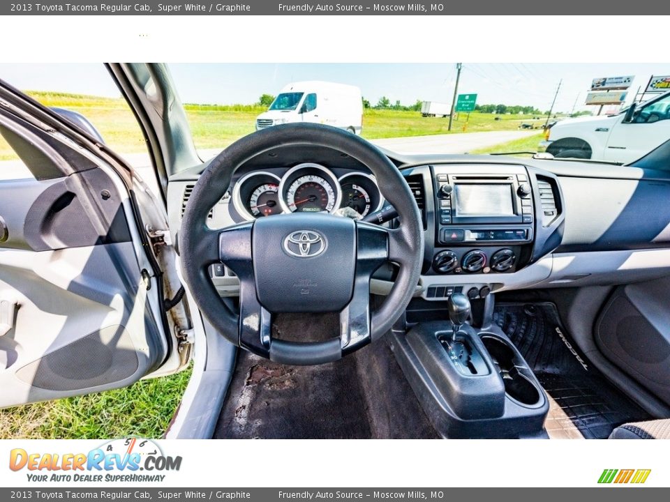 2013 Toyota Tacoma Regular Cab Super White / Graphite Photo #26