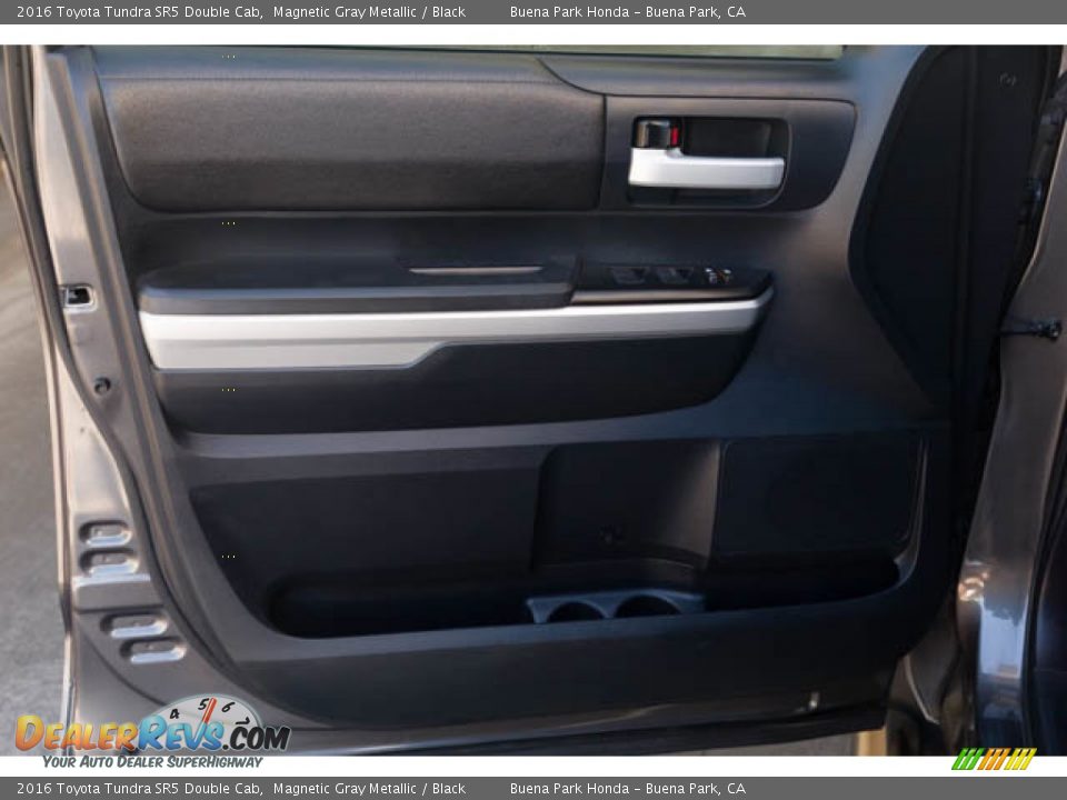 Door Panel of 2016 Toyota Tundra SR5 Double Cab Photo #27