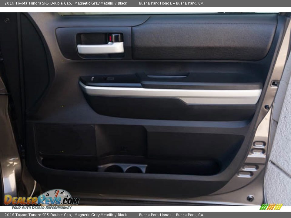 Door Panel of 2016 Toyota Tundra SR5 Double Cab Photo #31