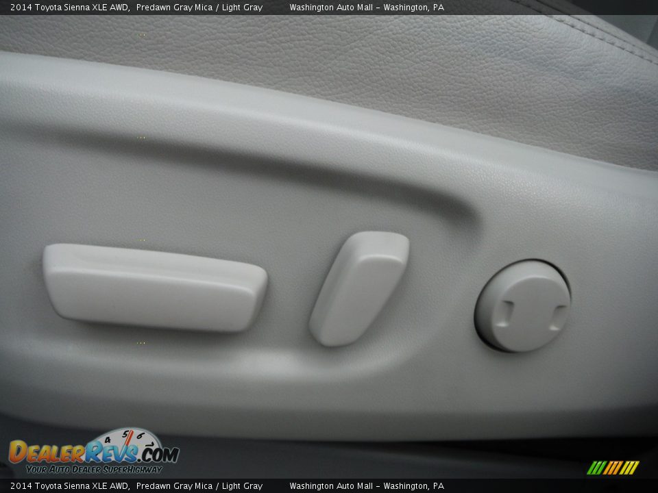 2014 Toyota Sienna XLE AWD Predawn Gray Mica / Light Gray Photo #15