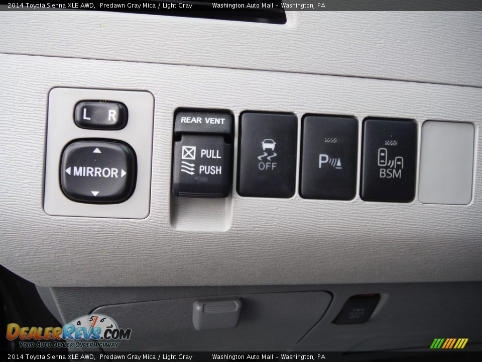 2014 Toyota Sienna XLE AWD Predawn Gray Mica / Light Gray Photo #16