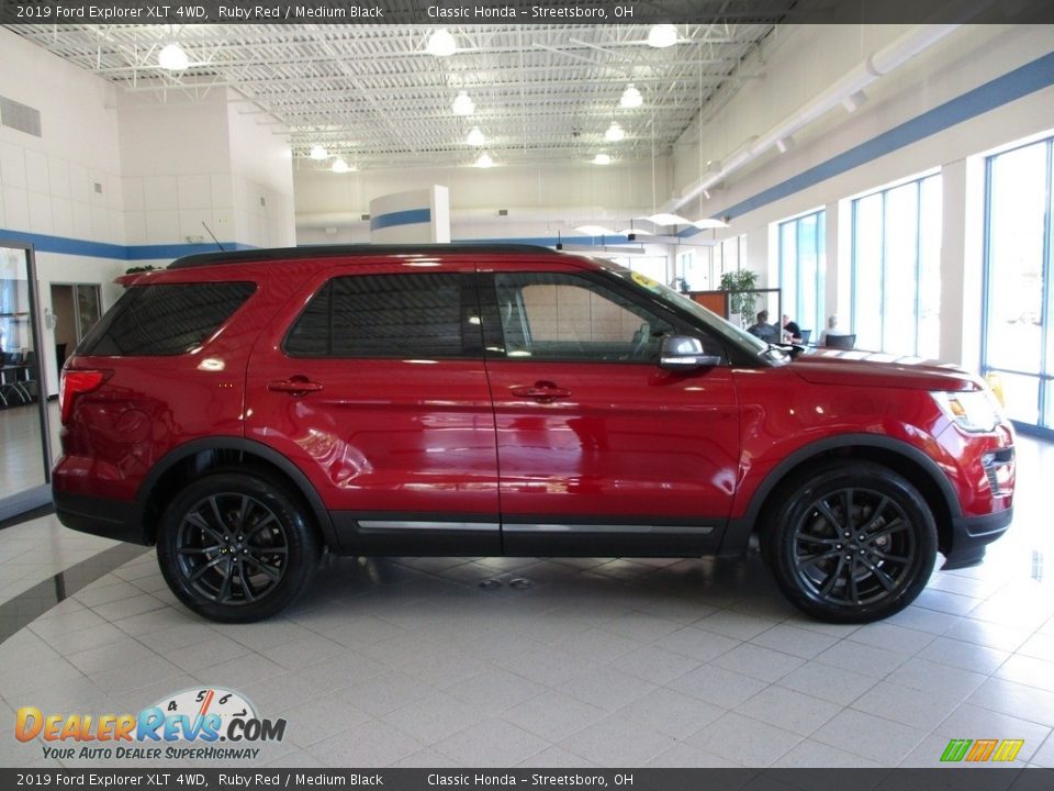 2019 Ford Explorer XLT 4WD Ruby Red / Medium Black Photo #4