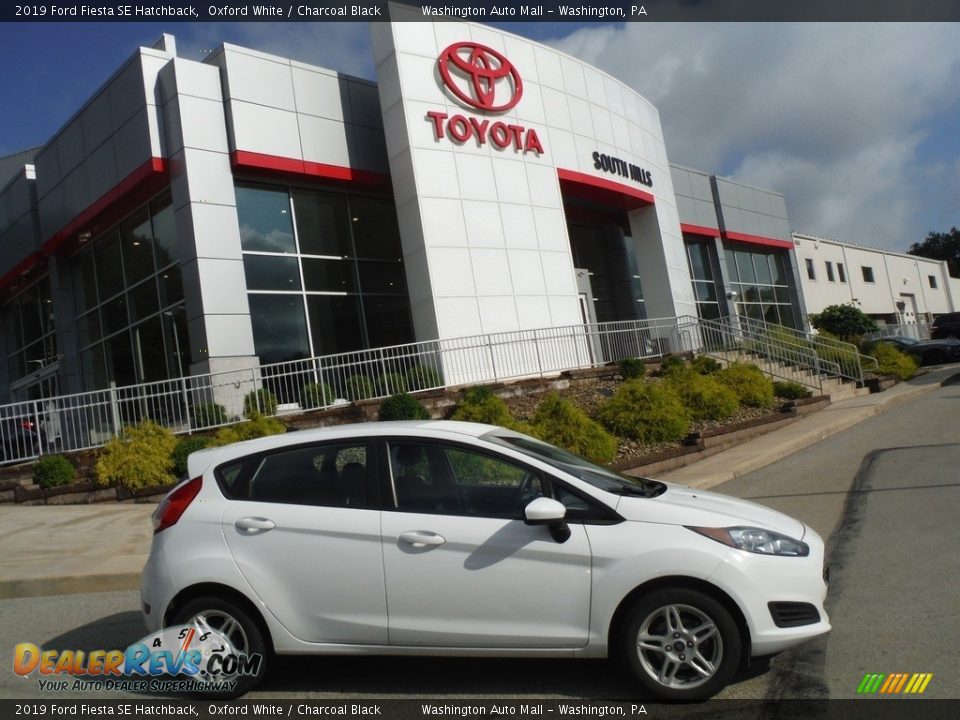 2019 Ford Fiesta SE Hatchback Oxford White / Charcoal Black Photo #2