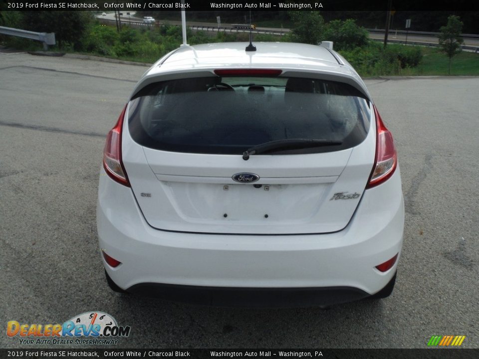 2019 Ford Fiesta SE Hatchback Oxford White / Charcoal Black Photo #14